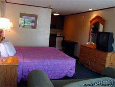 Budgetel Inn & Suites コロンバス 部屋 写真